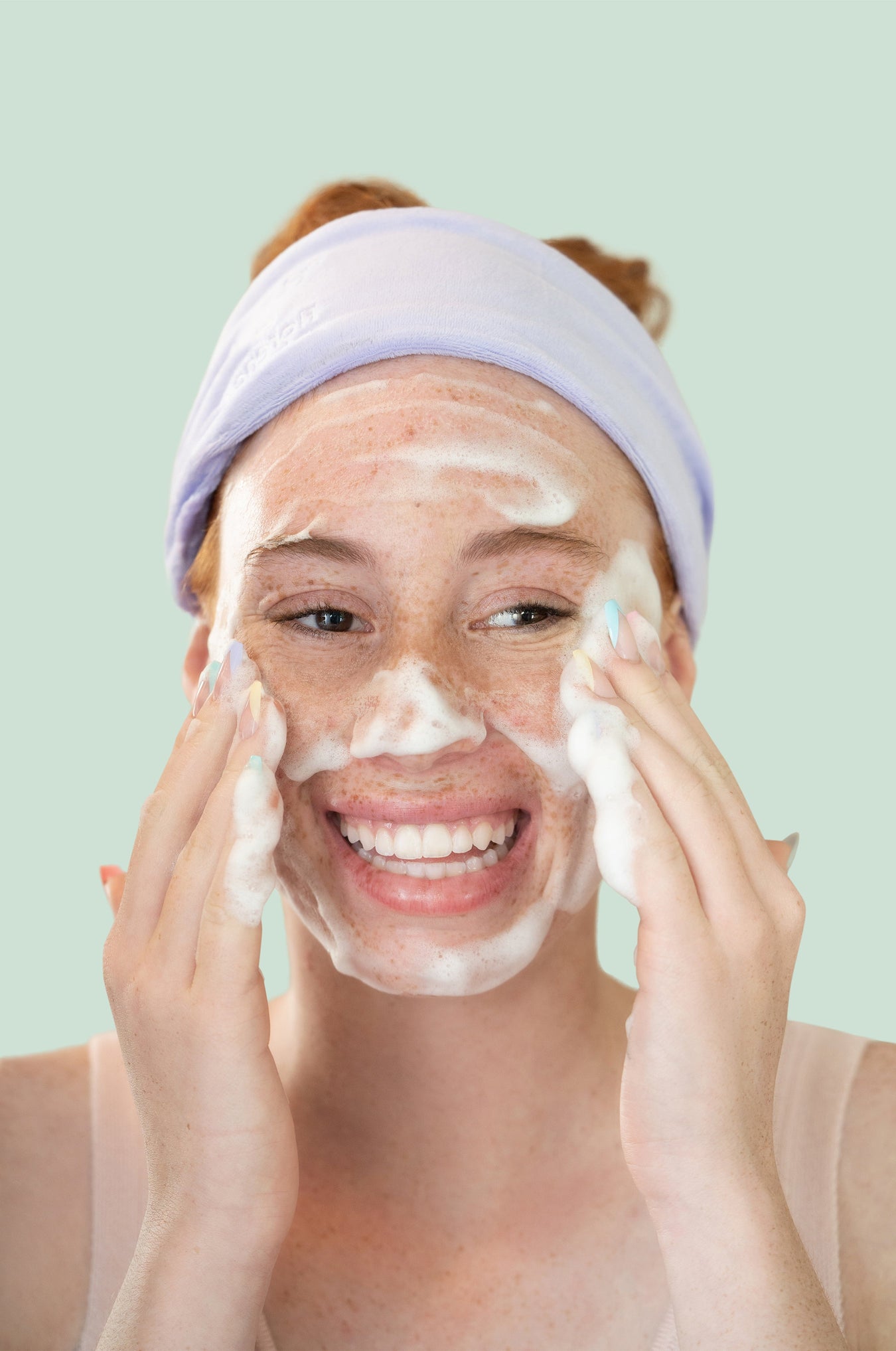Clear The Way Clarifying Face Wash